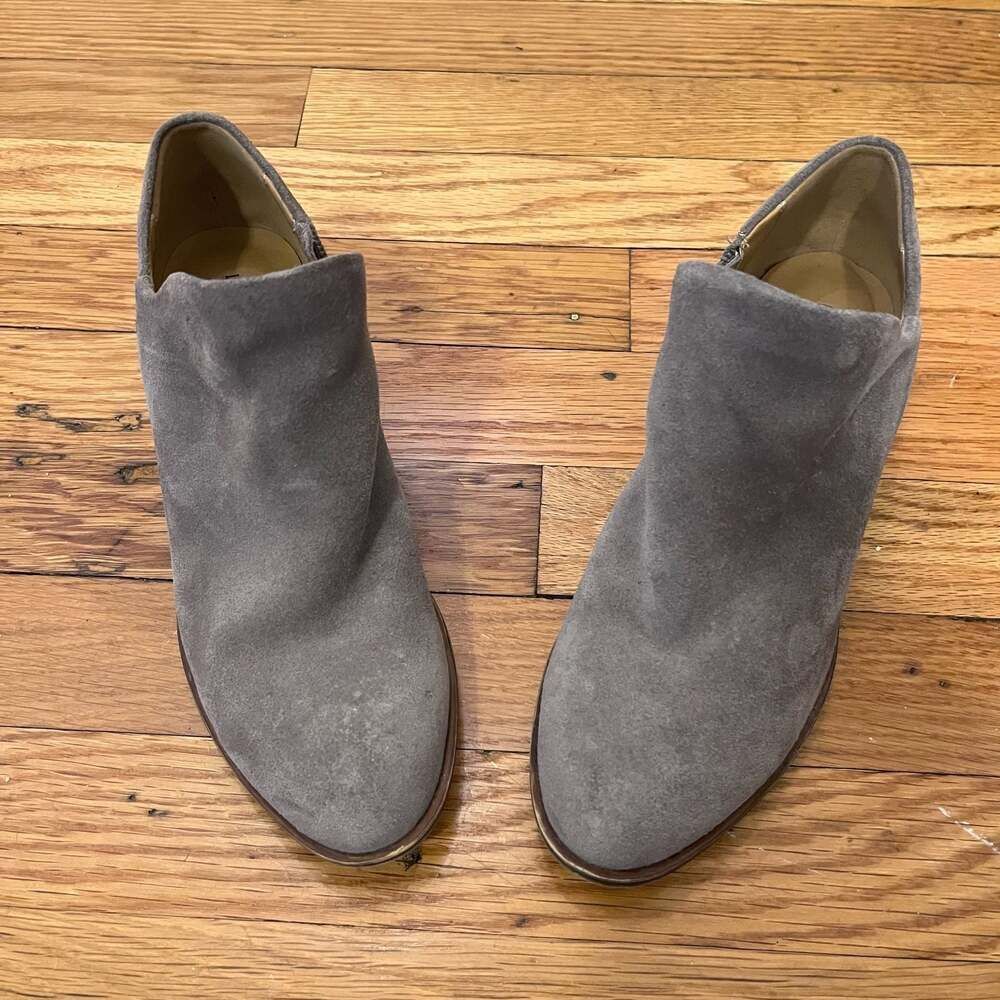 Lucky Brand Brixlee Grey Oiled Suede Ankle Boots Booties Size 6.5